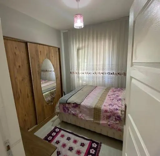 Appartement 3 Odali Ful Esyali Antalya'nin Kalbinde Ev Antalya