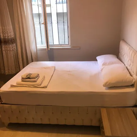 アパート 3 Odali Ful Esyali Antalya'nin Kalbinde Ev アンタルヤ